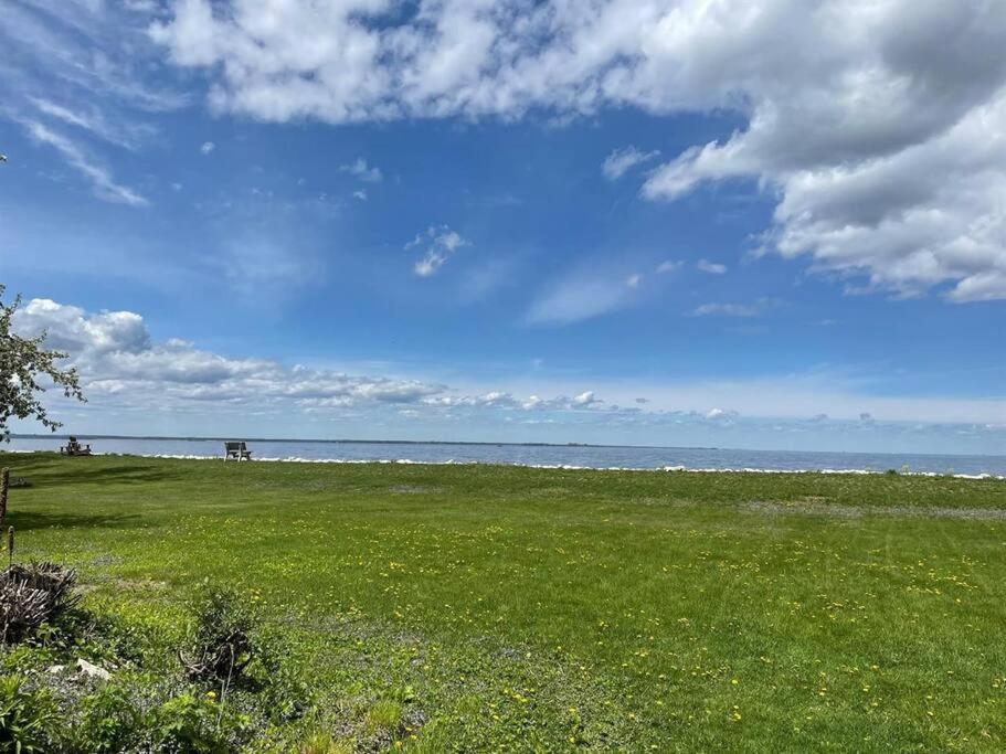 Waterfront Cottage Near Lambeau And Door County! Green Bay Exterior foto
